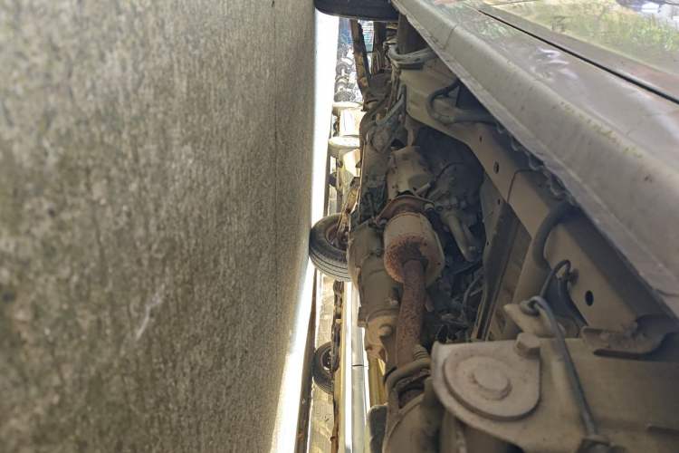 Used Wuling Zhiguang 2015 1.2L Practical LS-I Model Chassis Rear Left