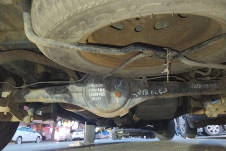 Used Wuling Zhiguang 2015 1.2L Practical LS-I Model Chassis Rear