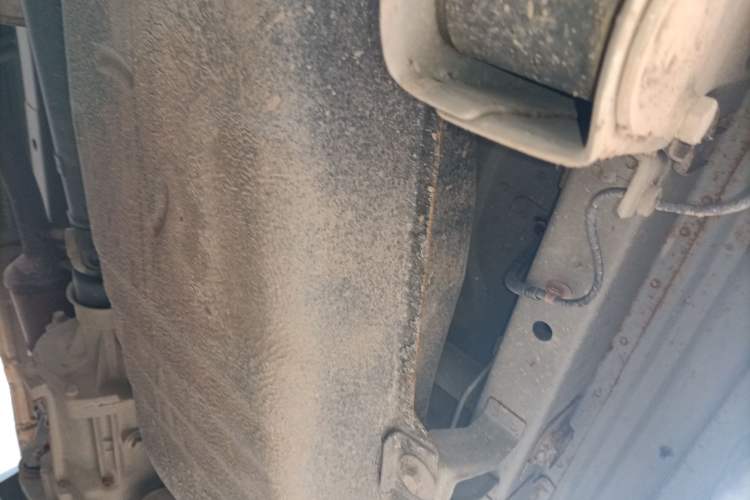 Used Wuling Zhiguang 2015 1.2L Practical LS-I Model Chassis Rear Right