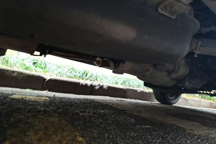 Used Wuling Zhiguang 2015 1.2L Practical LS-I Model Chassis Rear Right