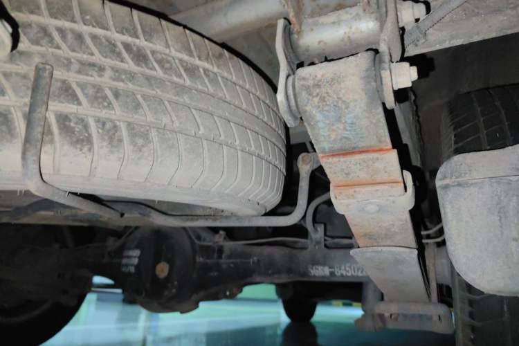 Used Wuling Zhiguang 2015 1.2L S Practical Model LSI Chassis Rear Right