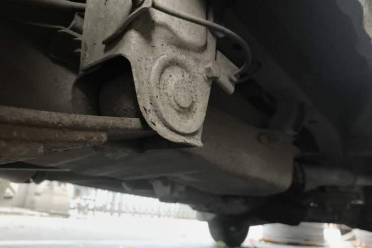 Used Wuling Zhiguang 2015 1.2L S Practical Model LSI Chassis Rear Right