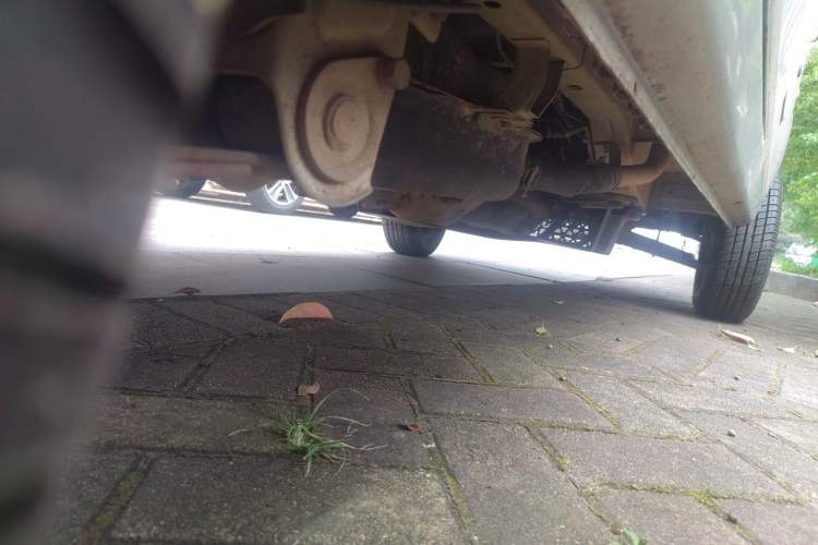Used Wuling Zhiguang 2015 1.2L Practical LS-I Model Chassis Rear Right