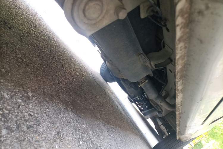 Used Wuling Zhiguang 2015 1.2L Practical LS-I Model Chassis Rear Right
