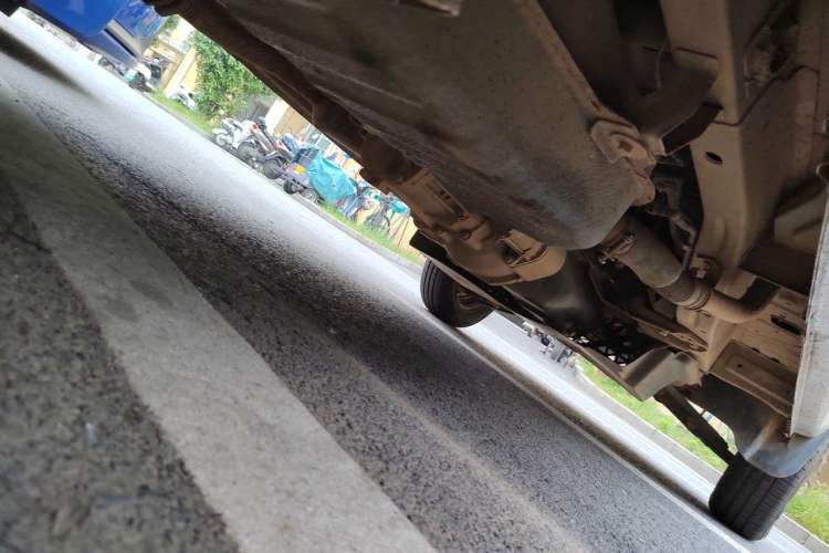 Used Wuling Zhiguang 2015 1.2L Practical LS-I Model Chassis Rear Right