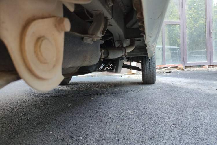 Used Wuling Zhiguang 2015 1.2L Practical LS-I Model Chassis Rear Right