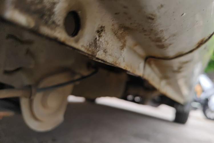 Used Wuling Zhiguang 2015 1.2L S Practical Model LSI Chassis Rear Right