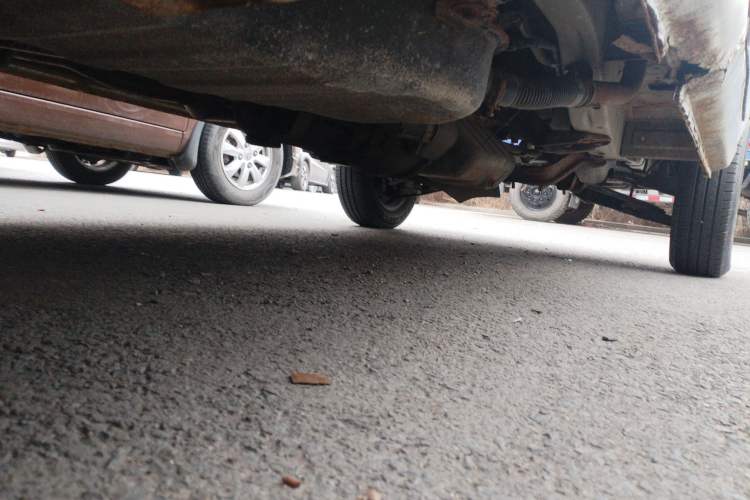 Used Wuling Zhiguang 2015 1.2L Practical LS-I Model Chassis Rear Right