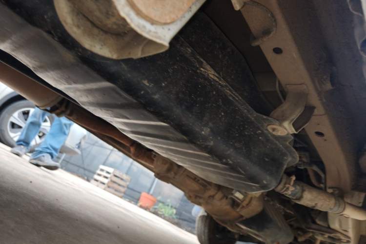 Used Wuling Zhiguang 2015 1.2L Standard Model LSI Chassis Rear Right