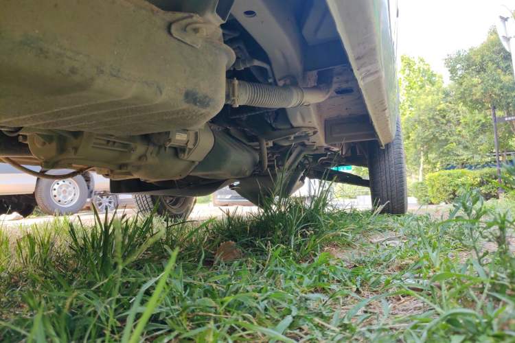 Used Wuling Zhiguang 2015 1.2L Practical LS-I Model Chassis Rear Right