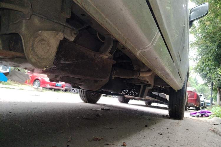 Used Wuling Zhiguang 2015 1.2L Practical LS-I Model Chassis Rear Right