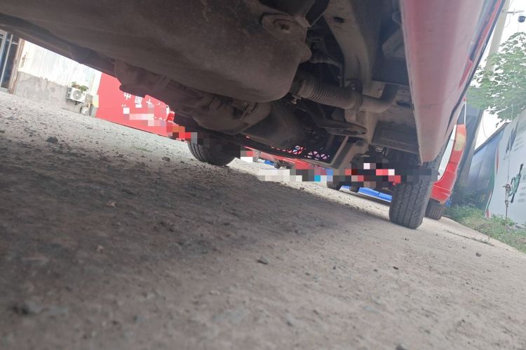 Used Wuling Zhiguang 2015 1.2L Practical LS-I Model Chassis Rear Right