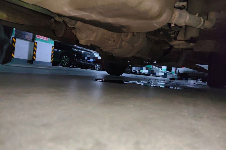 Used Wuling Zhiguang 2015 1.2L Practical LS-I Model Chassis Rear Right