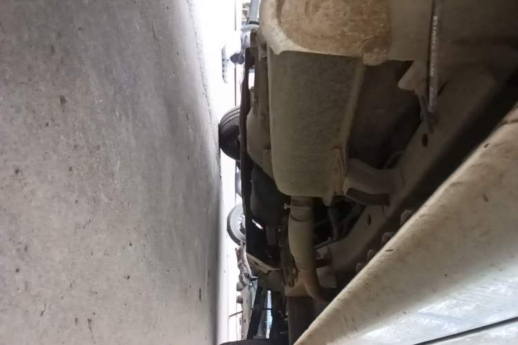 Used Wuling Zhiguang 2015 1.2L Practical LS-I Model Chassis Rear Right
