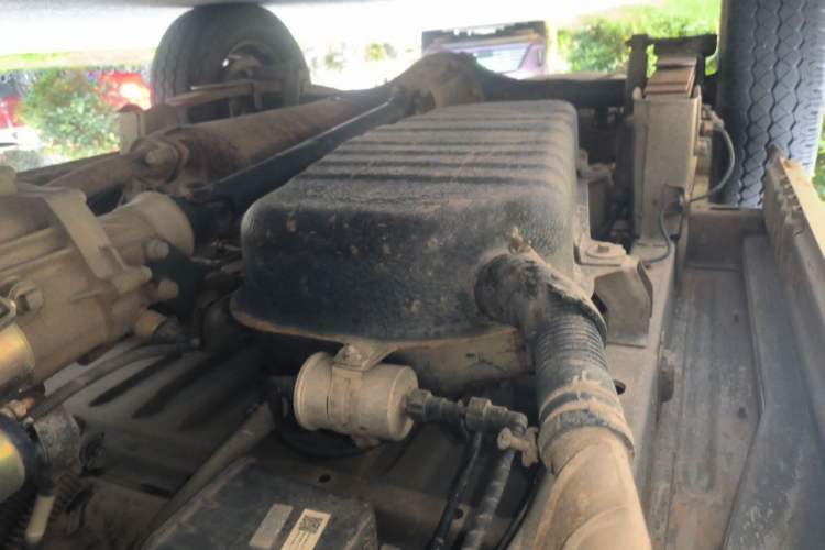 Used Wuling Zhiguang 2015 1.2L Practical LS-I Model Chassis Rear Right
