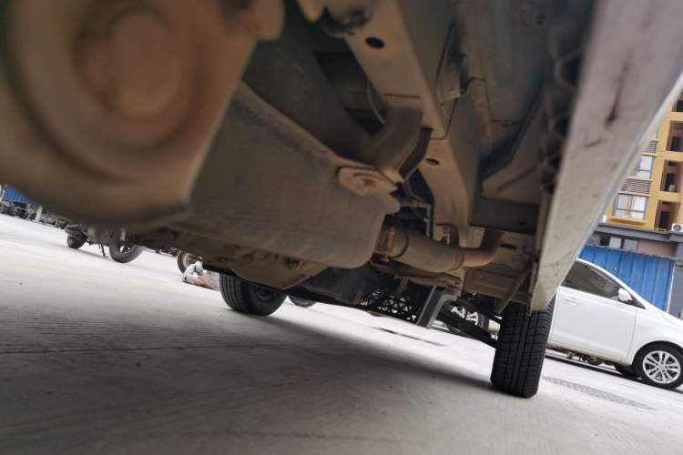 Used Wuling Zhiguang 2015 1.2L S Practical Model LSI Chassis Rear Right