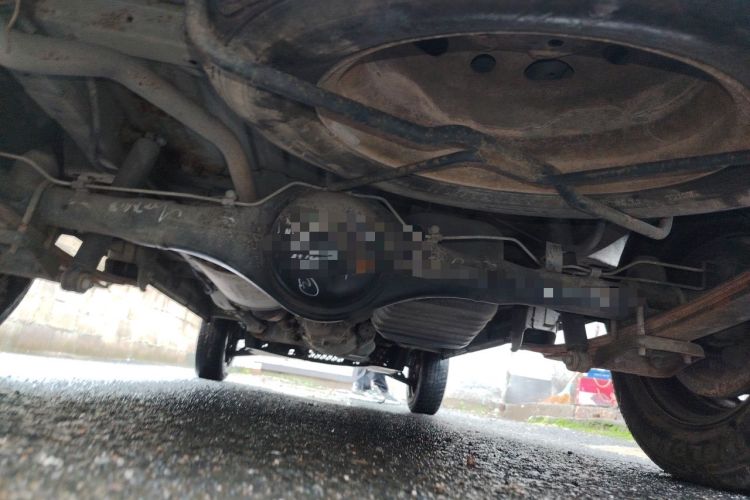 Used Wuling Zhiguang 2015 1.2L Practical LS-I Model Chassis Rear