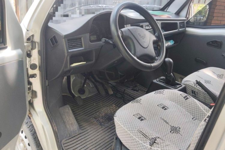 Used Wuling Zhiguang 2015 1.2L Practical LS-I Model Driver Seat
