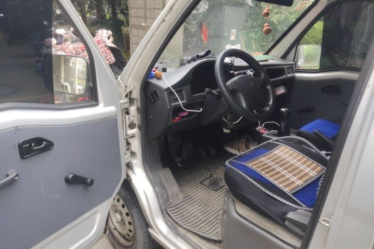 Used Wuling Zhiguang 2015 1.2L Practical LS-I Model Driver Seat