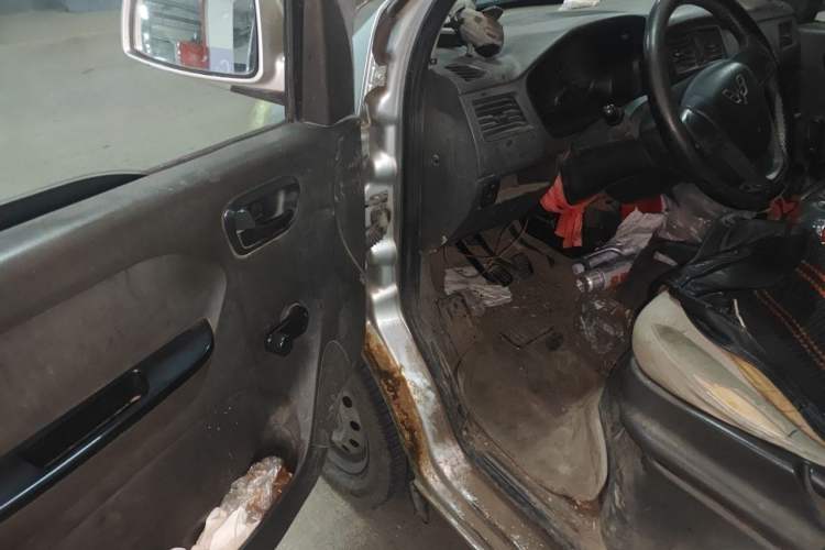 Used Wuling Zhiguang 2015 1.2L Practical LS-I Model Driver Seat