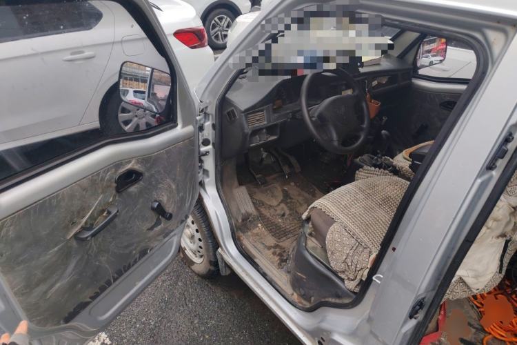 Used Wuling Zhiguang 2015 1.2L Practical LS-I Model Driver Seat
