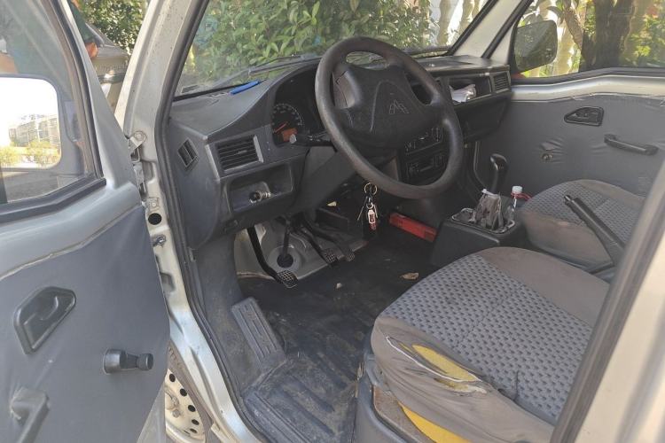 Used Wuling Zhiguang 2015 1.2L Practical LS-I Model Driver Seat
