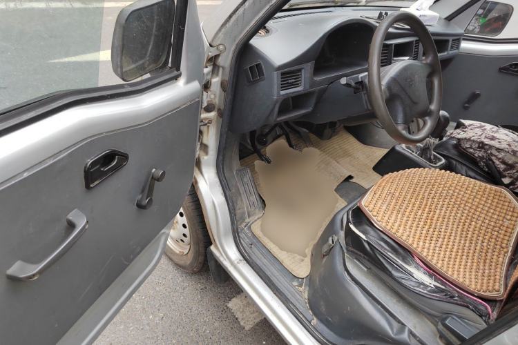 Used Wuling Zhiguang 2015 1.2L Practical LS-I Model Driver Seat