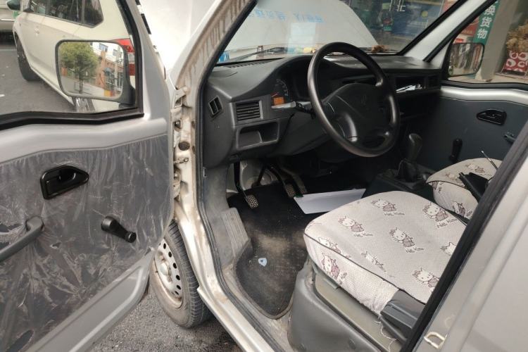 Used Wuling Zhiguang 2015 1.2L Practical LS-I Model Driver Seat