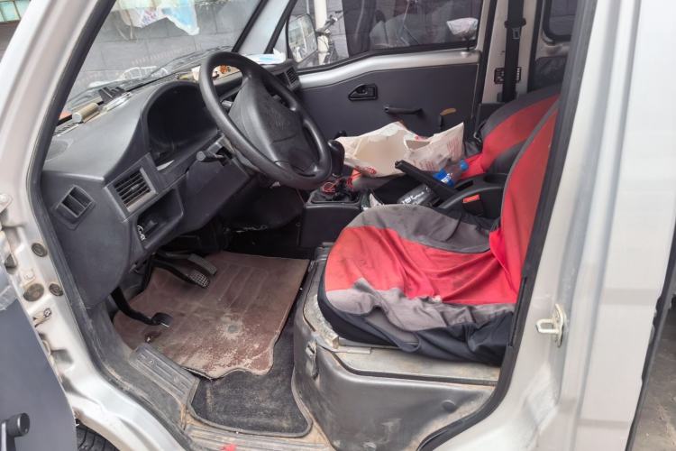Used Wuling Zhiguang 2015 1.2L Practical LS-I Model Driver Seat