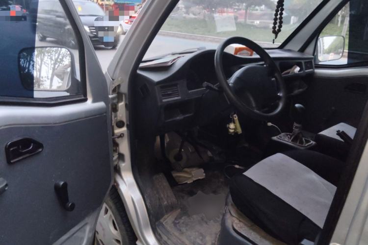 Used Wuling Zhiguang 2015 1.2L Practical LS-I Model Driver Seat