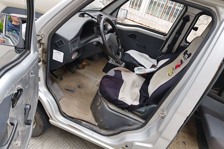 Used Wuling Zhiguang 2015 1.2L Practical LS-I Model Driver Seat