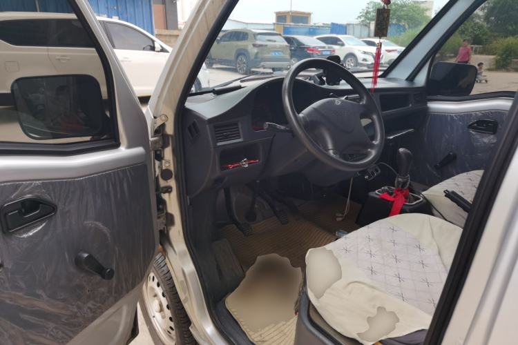 Used Wuling Zhiguang 2015 1.2L S Practical Model LSI Driver Seat