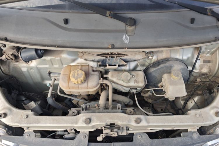 Used Wuling Zhiguang 2015 1.2L S Practical Model LSI Engine Bay