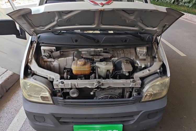 Used Wuling Zhiguang 2015 1.2L Practical LS-I Model Engine Bay