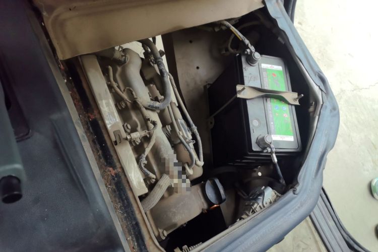 Used Wuling Zhiguang 2015 1.2L Practical LS-I Model Engine Bay Left