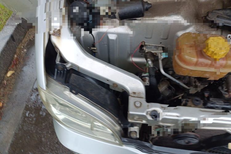 Used Wuling Zhiguang 2015 1.2L S Standard Model LSI Engine Bay Right
