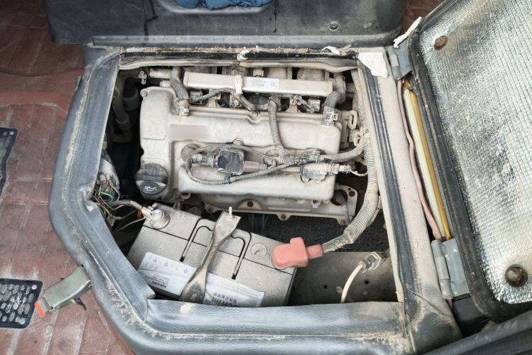 Used Wuling Zhiguang 2015 1.2L S Practical Model LSI Engine Bay Right