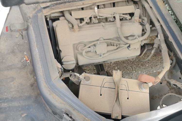 Used Wuling Zhiguang 2015 1.2L S Practical Model LSI Engine Bay