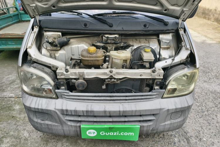 Used Wuling Zhiguang 2015 1.2L Practical LS-I Model Engine Bay