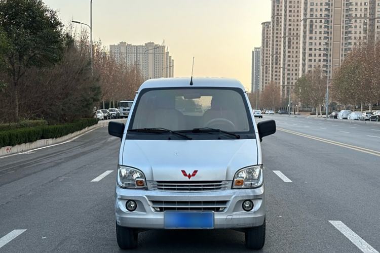 Used Wuling Zhiguang 2015 1.2L Practical LS-I Model Exterior 1