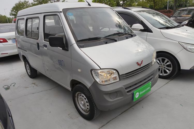 Used Wuling Zhiguang 2015 1.2L Practical LS-I Model Exterior 1