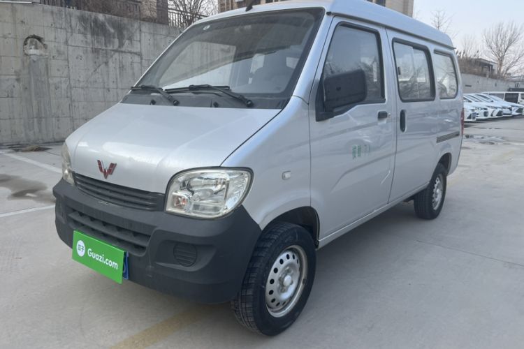 Used Wuling Zhiguang 2015 1.2L Practical LS-I Model Exterior 4
