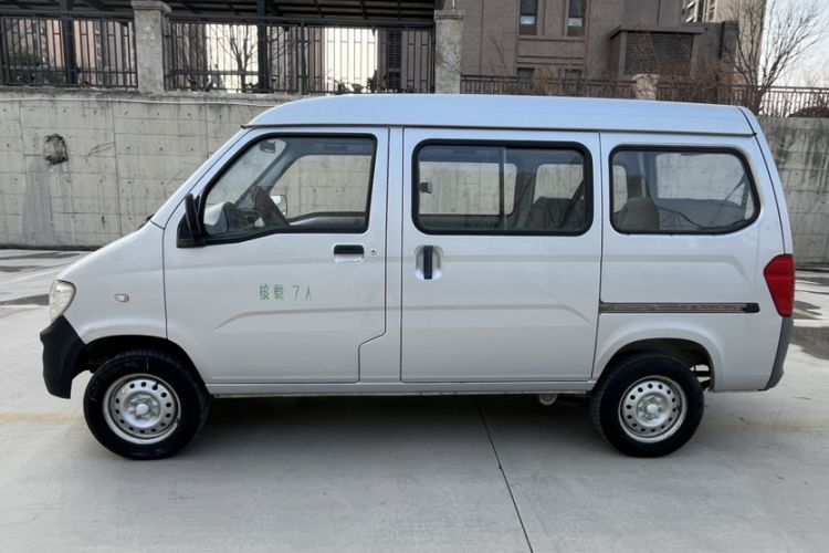 Used Wuling Zhiguang 2015 1.2L Practical LS-I Model Exterior 5