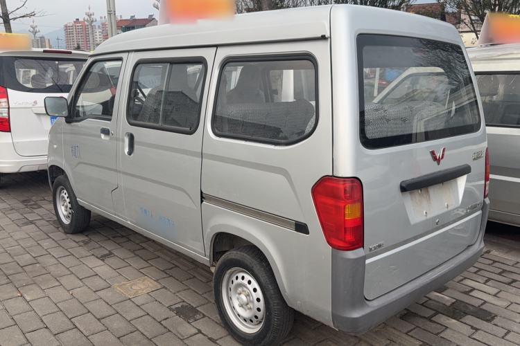 Used Wuling Zhiguang 2015 1.2L Practical LS-I Model Exterior 5
