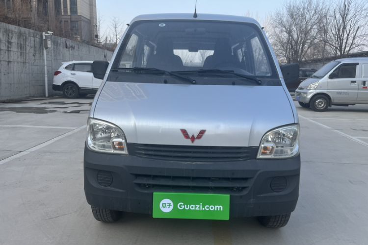 Used Wuling Zhiguang 2015 1.2L Practical LS-I Model Exterior 6