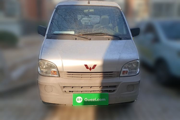 Used Wuling Zhiguang 2015 1.2L Practical LS-I Model Front