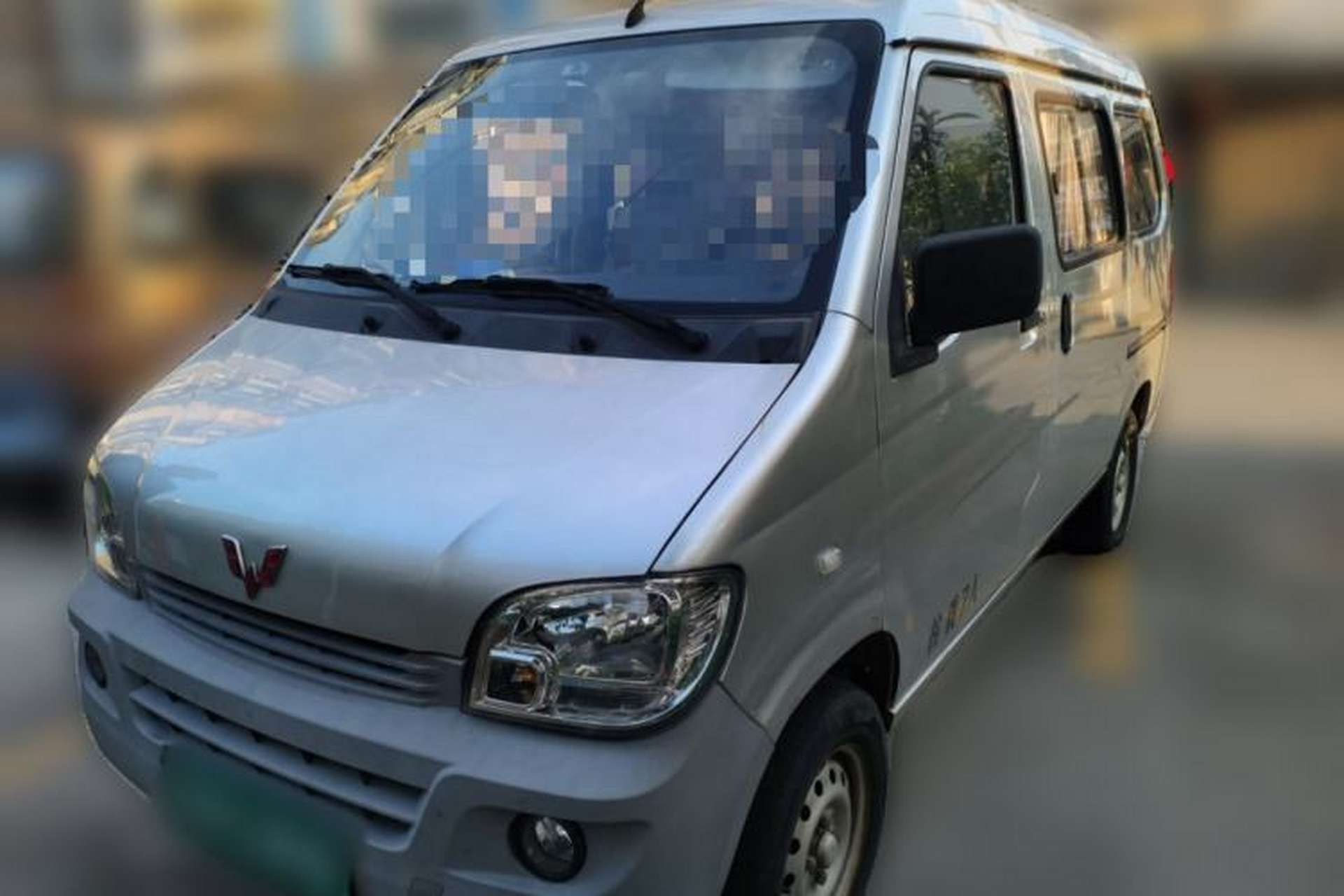 Used Wuling Zhiguang 2015 1.2L Practical LS-I Model Front Left 45 Deg