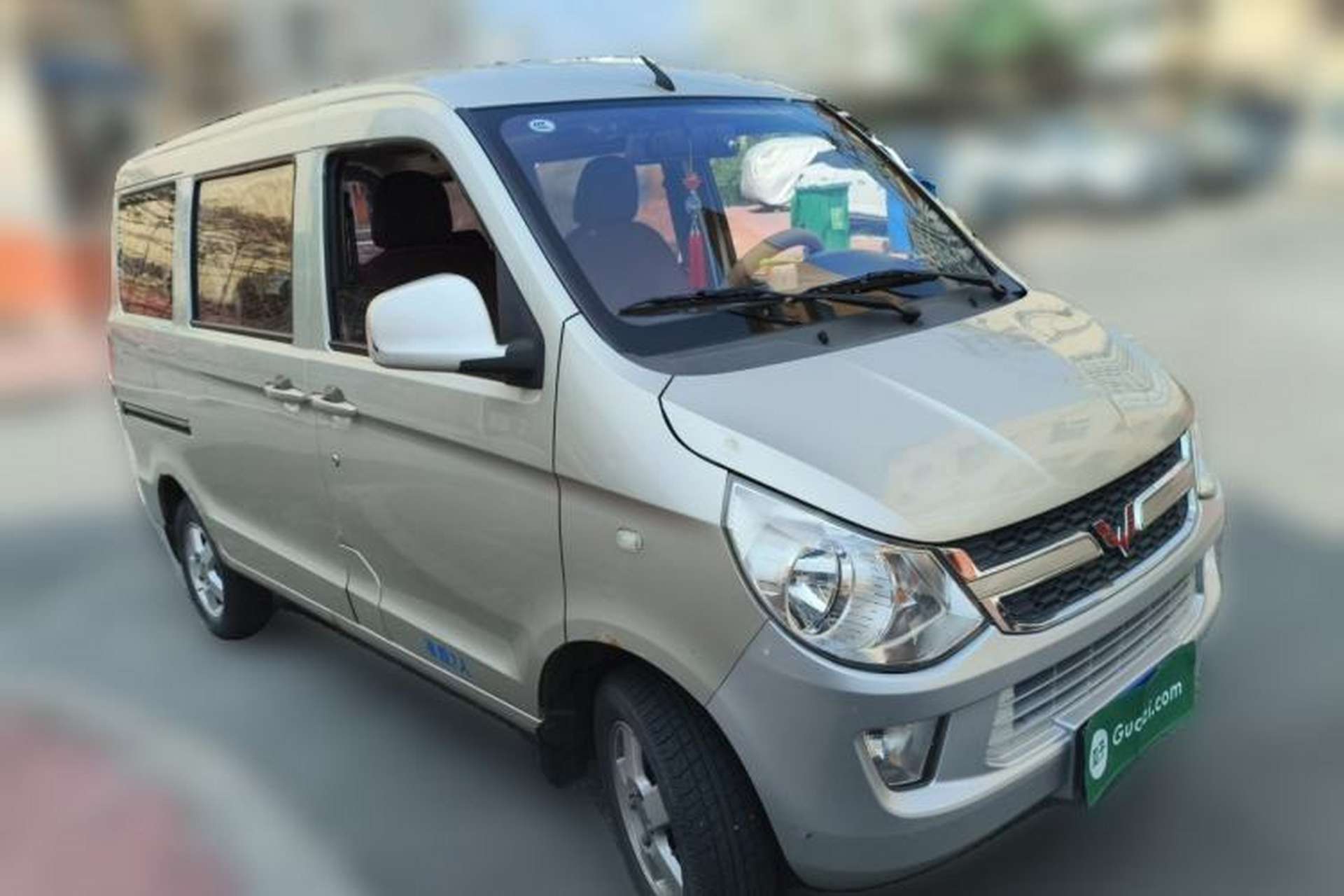 Used Wuling Zhiguang 2015 1.2L S Standard Model LSI Front Right 45 Deg