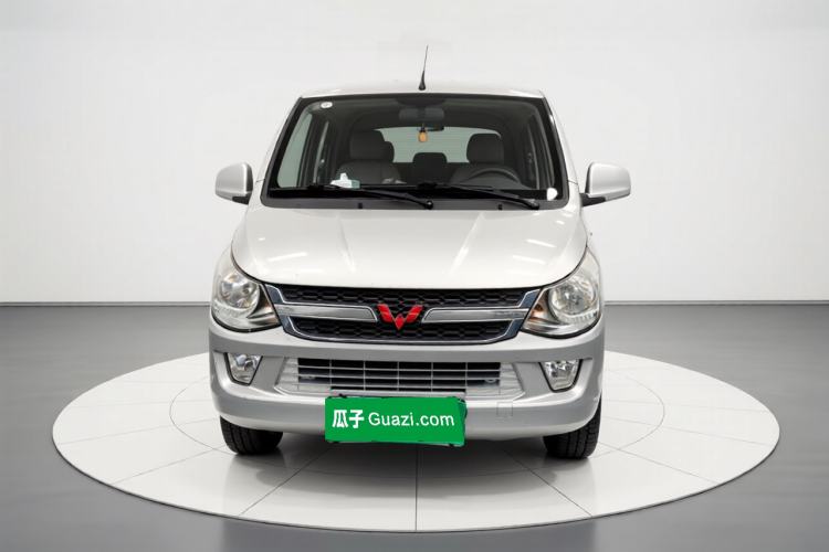 Used Wuling Zhiguang 2015 1.2L S Standard Model LSI Front