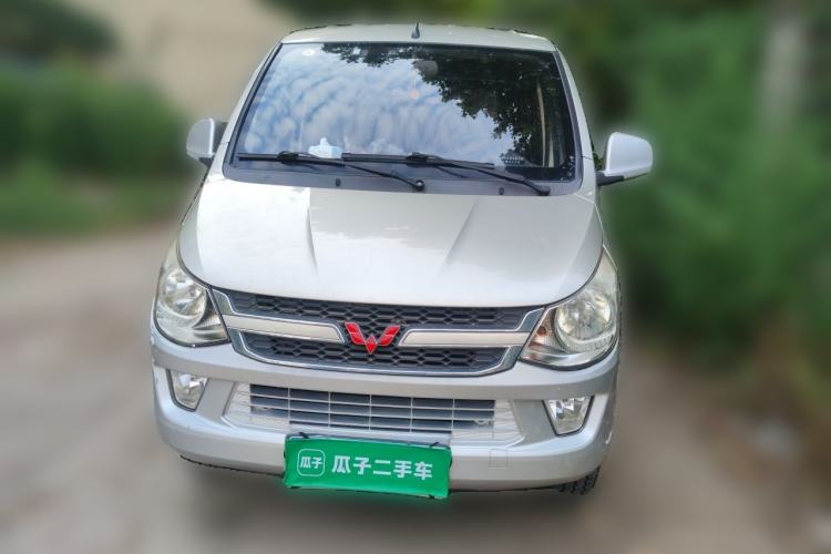 Used Wuling Zhiguang 2015 1.2L S Standard Model LSI Front